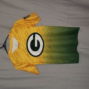 Boys Packers Medium Tshirt